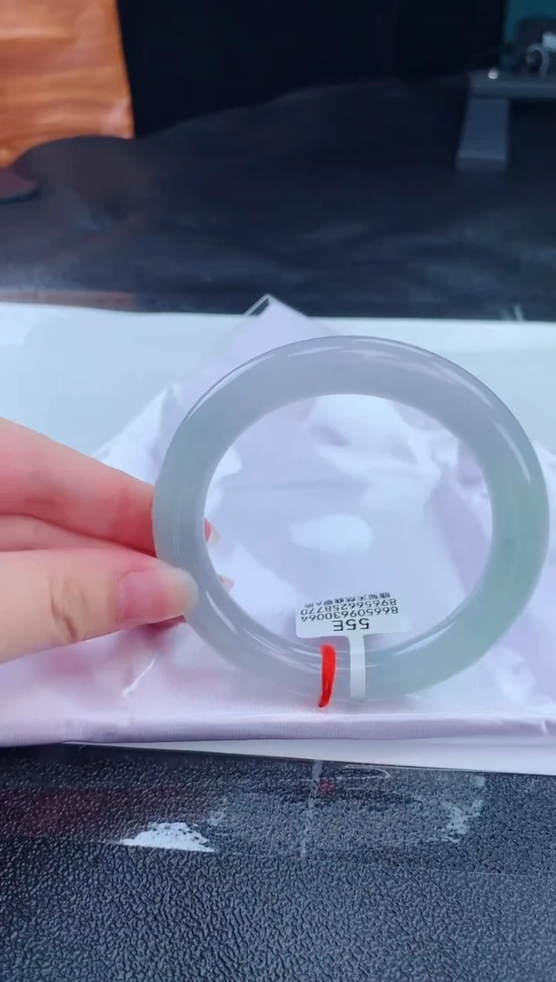 【闪购商品】翡翠手镯未镶嵌缅甸天然A货翡翠手镯