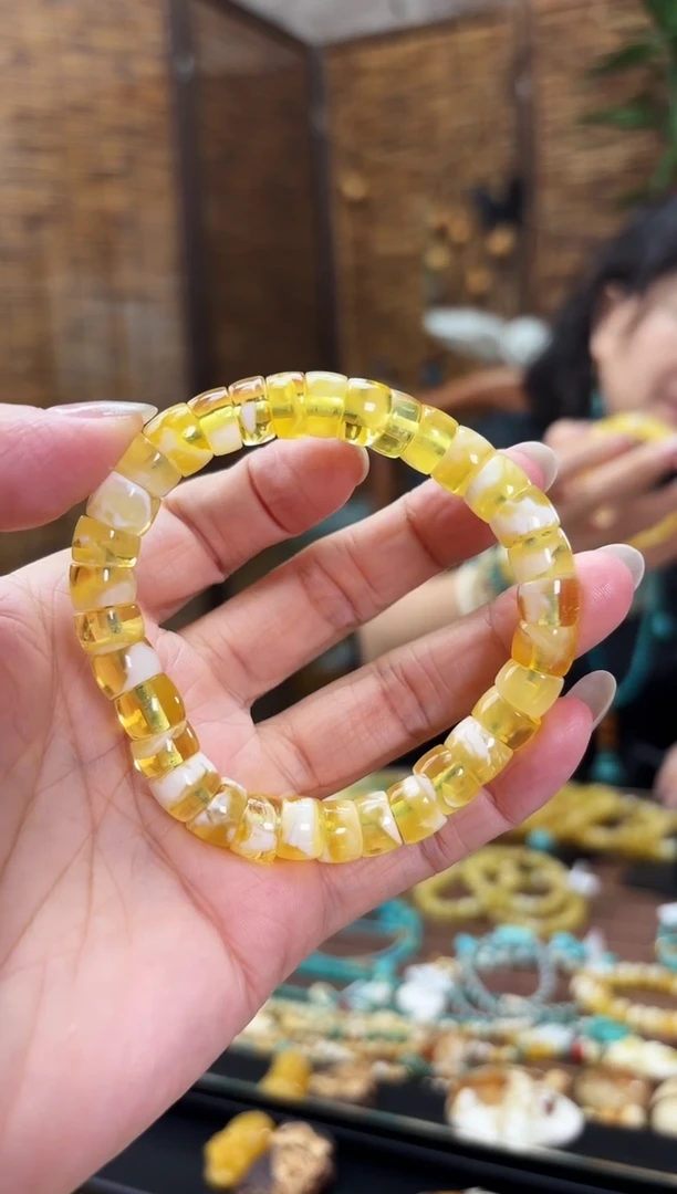 【闪购商品】琥珀手串未镶嵌9mm大手串