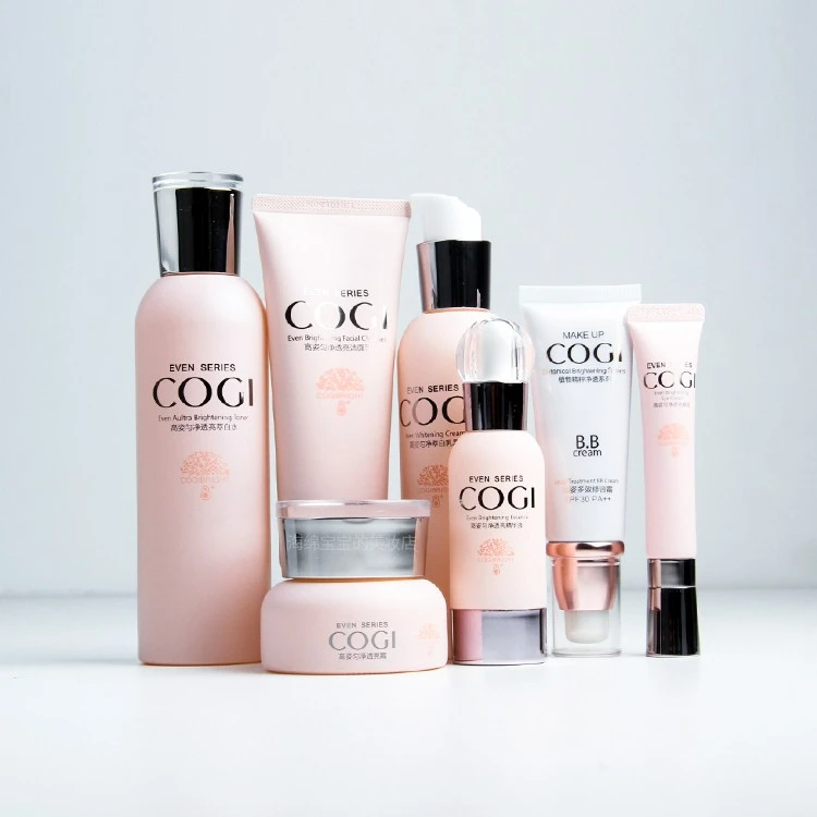 匀净萃白光彩礼盒7件套补水保湿套装