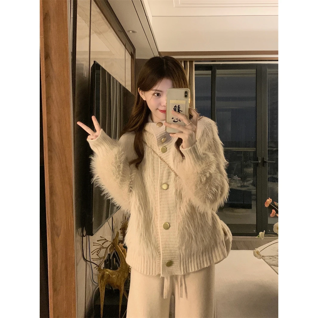 微胖大码女装秋冬胖妹妹秋冬水貂绒高领软糯开衫气质针织外套
