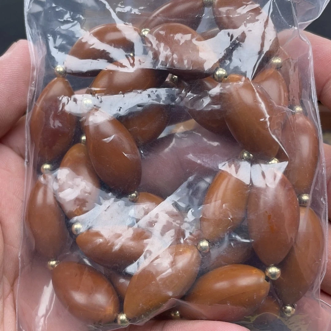 【闪购商品】橄榄核吊坠大****?