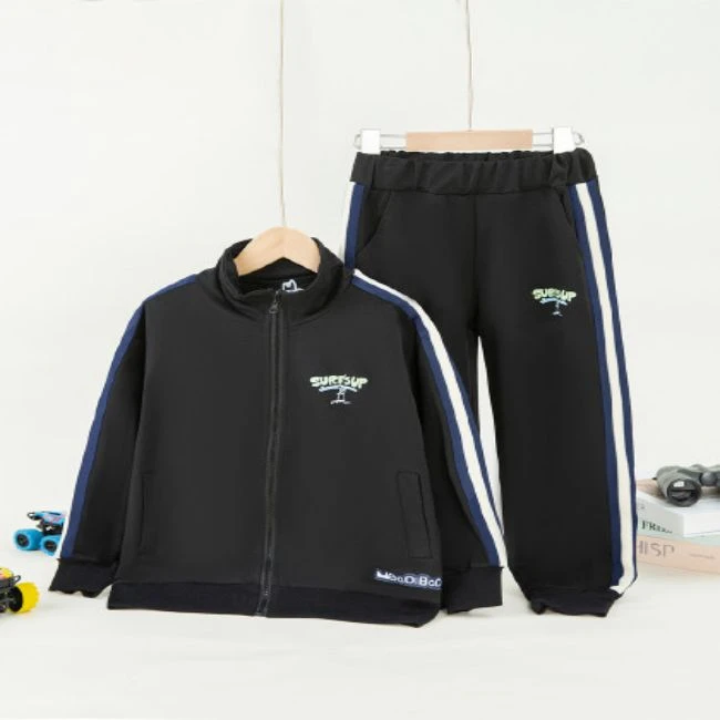 C2C043232E002男童套装8251