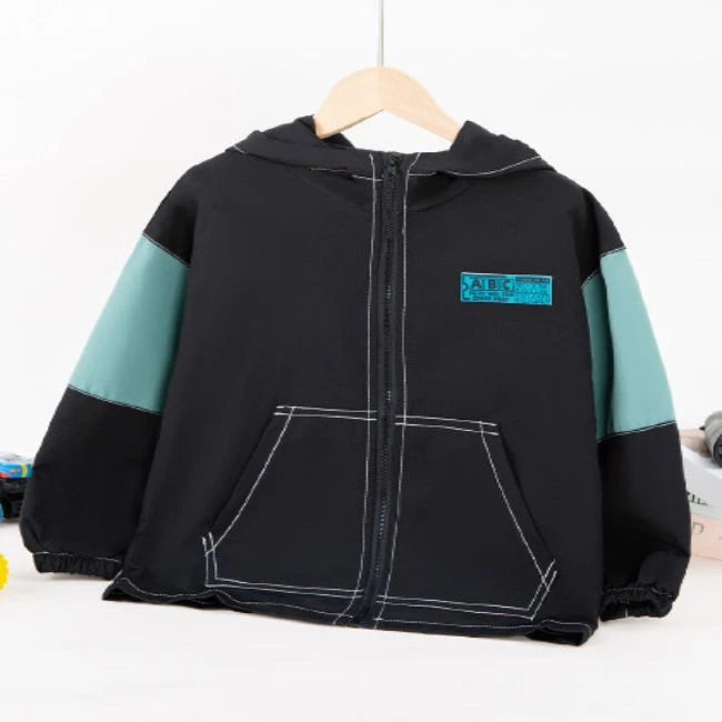 C2C273232E131男童品牌外套8260