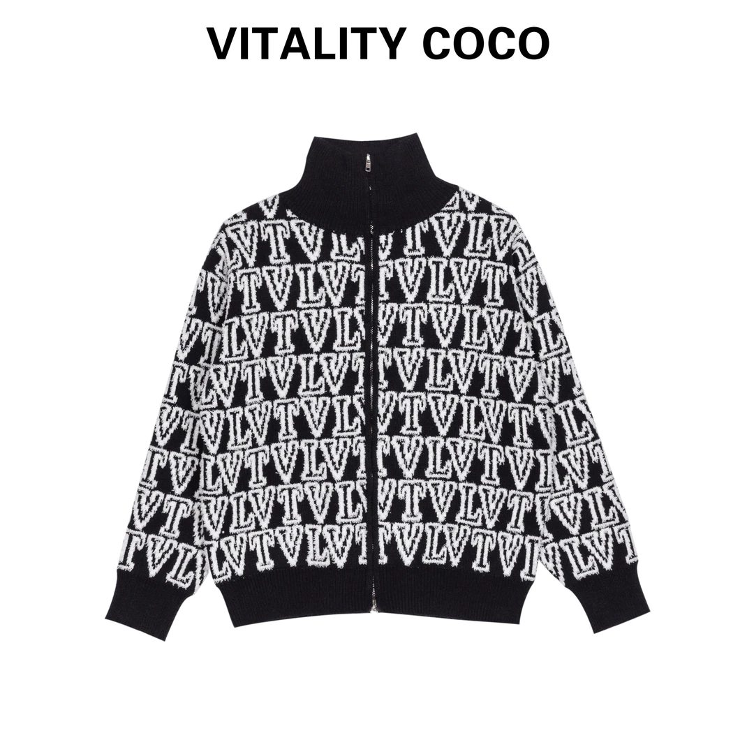 「VITALITY COCO」秋冬设计款字母植绒提花针织立领拉链外套-806