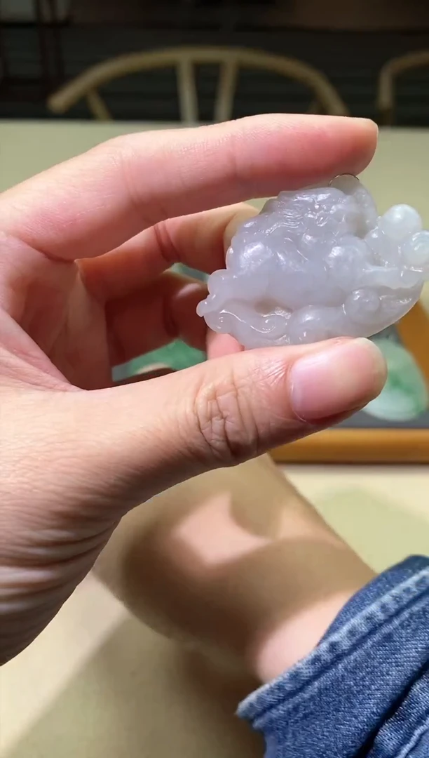 【闪购商品】翡翠颈饰未镶嵌麒麟