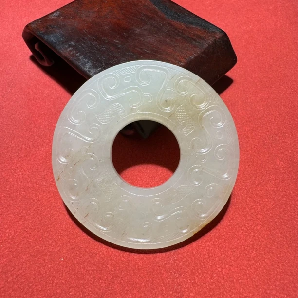 清中期阴线龙纹工玉壁-HBG128296