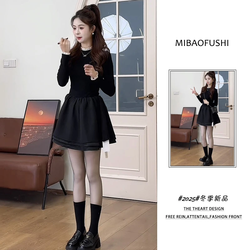 2025秋季新款设计高级感蕾丝拼接针织毛衣裙高腰显瘦百搭连衣裙