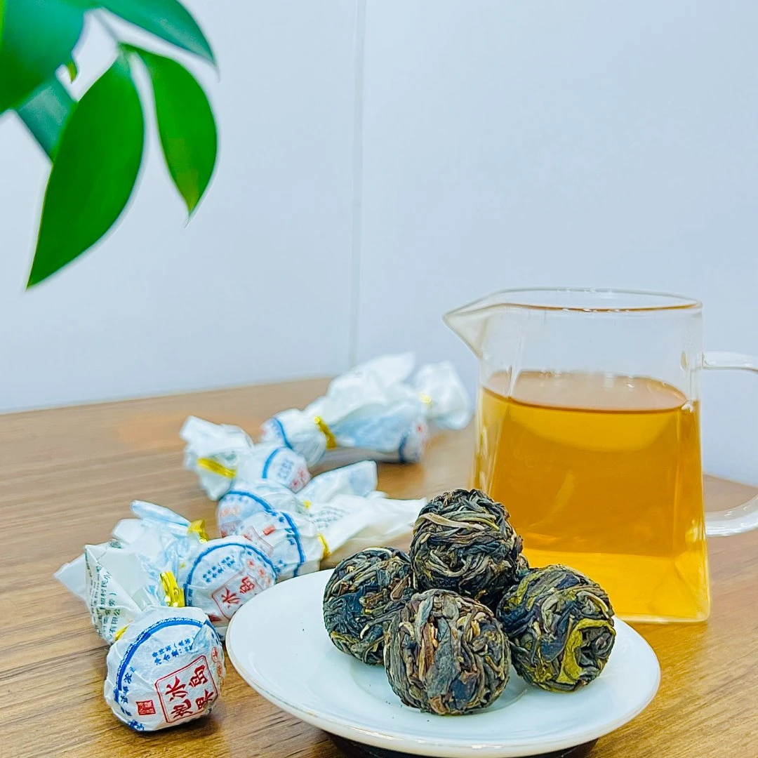 冰岛地界龙珠 普洱生茶 每片茶叶都是完整的大叶片 老兵