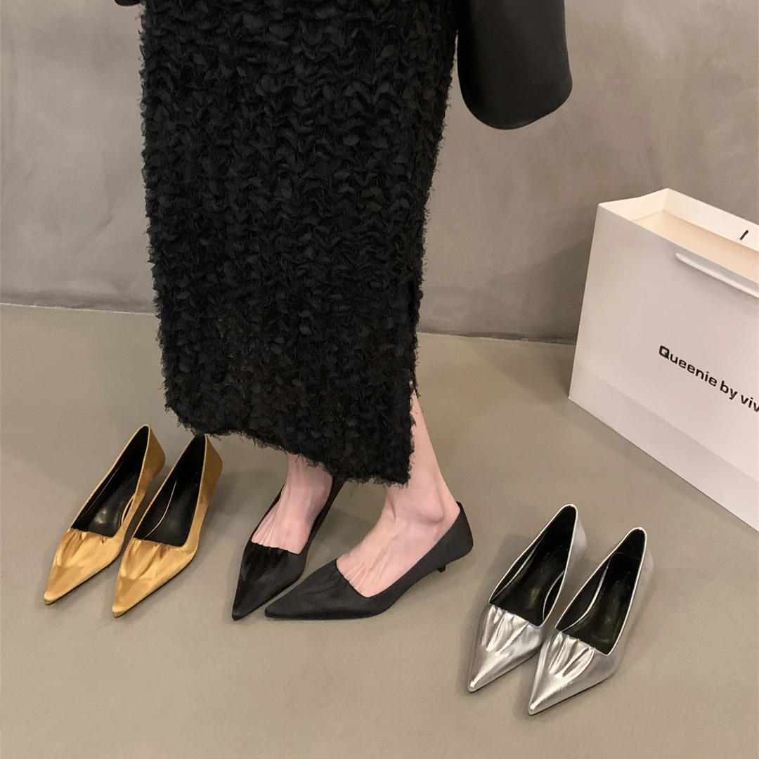 法式小猫跟银色尖头高跟鞋女鞋子2024新款春秋季气质名媛黑色单鞋