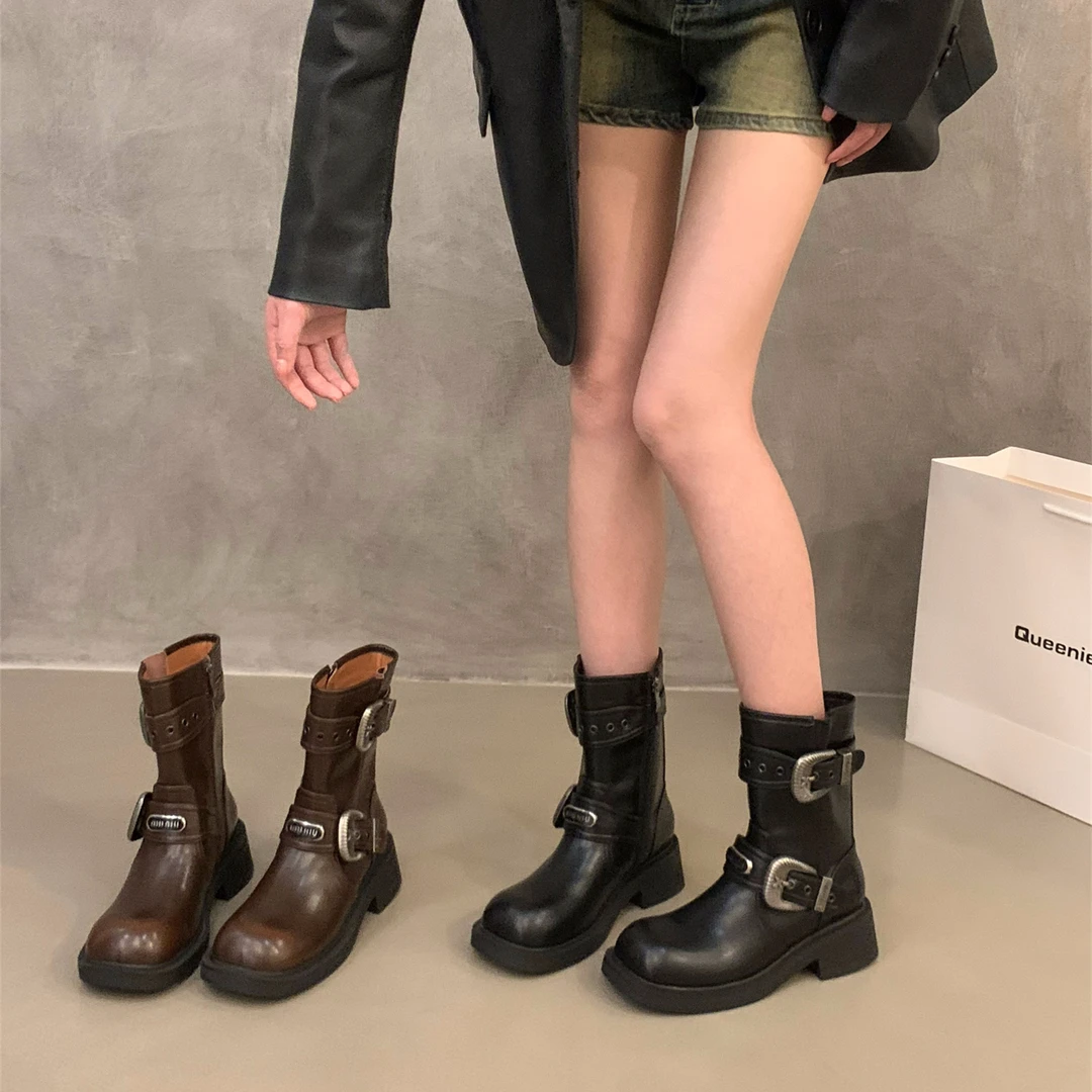厚底皮带扣短靴马丁靴女鞋2024新款春秋单靴棕色美拉德中筒长靴子