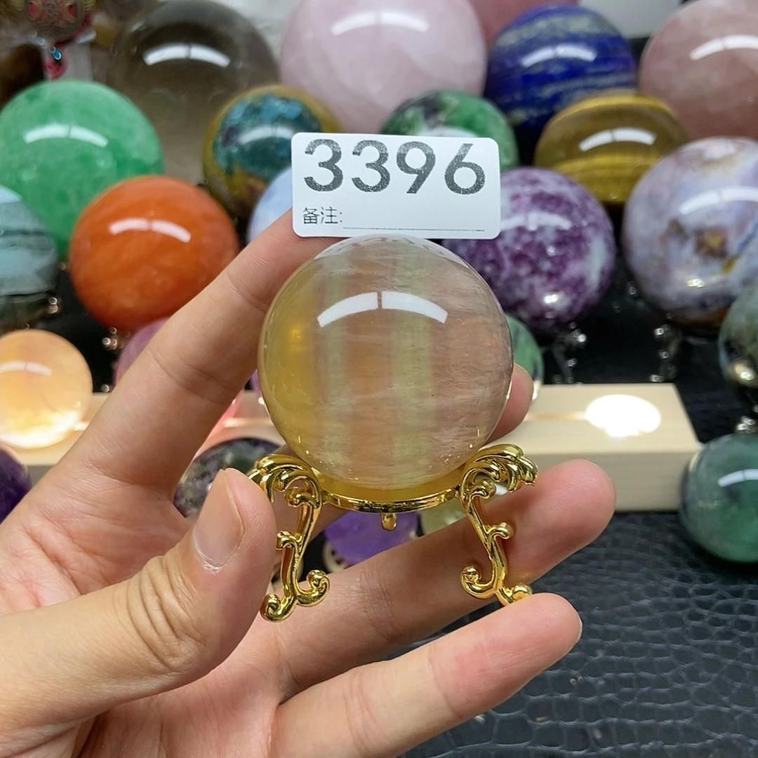 水晶摆件未镶嵌再****诗摆件
