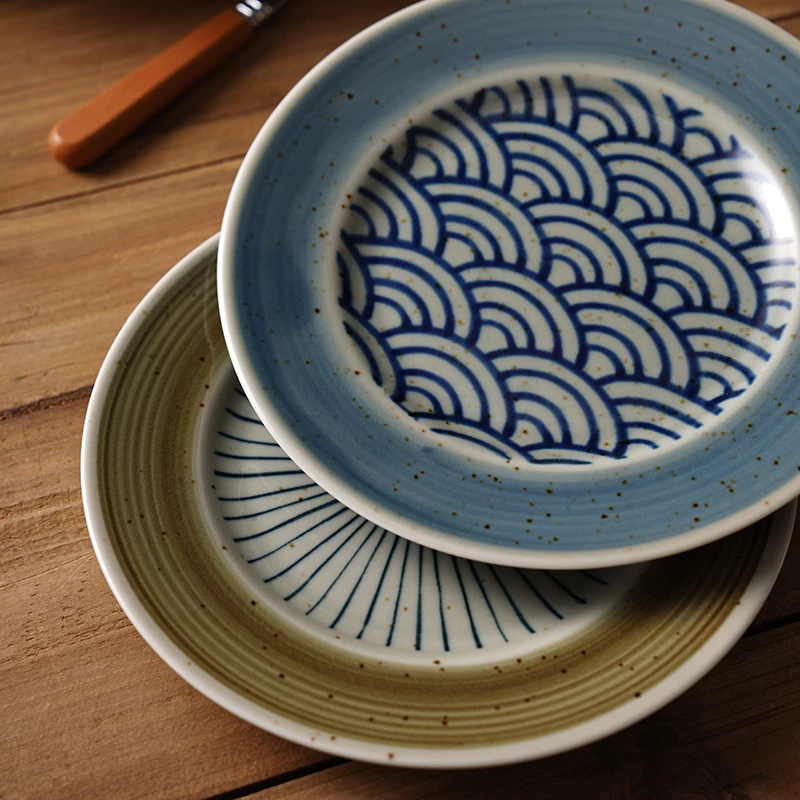 日本进口日式陶瓷家用盘子复古大号餐具高颜值圆平盘饺子盘