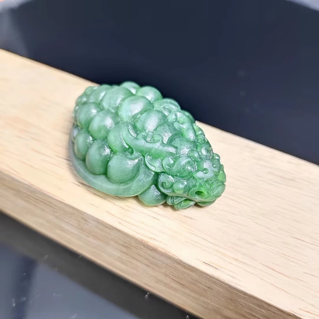 【豫人豫品】天然和田玉吊坠高端珠宝手工精雕挂件毛货定制C2957