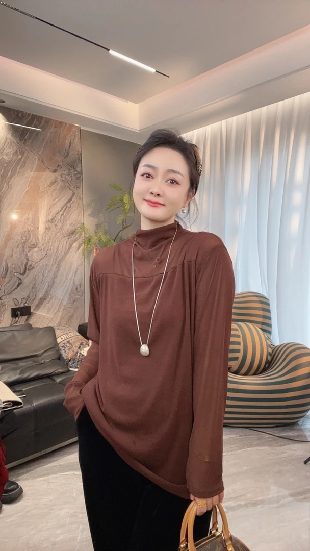 【冲姐】早春款双层不透星空网纱大版半高领打底衫上衣(面料沉甸甸)