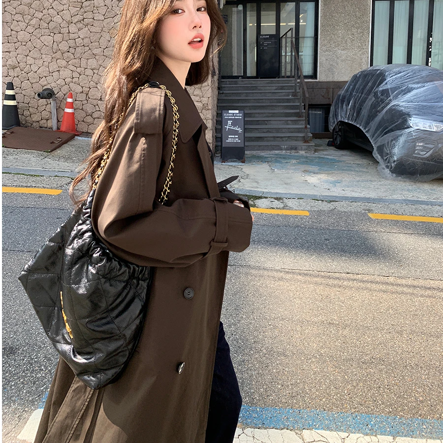 VUMP中长款风衣外套女2025新款春秋季高级感宽松松果棕褐大衣简约