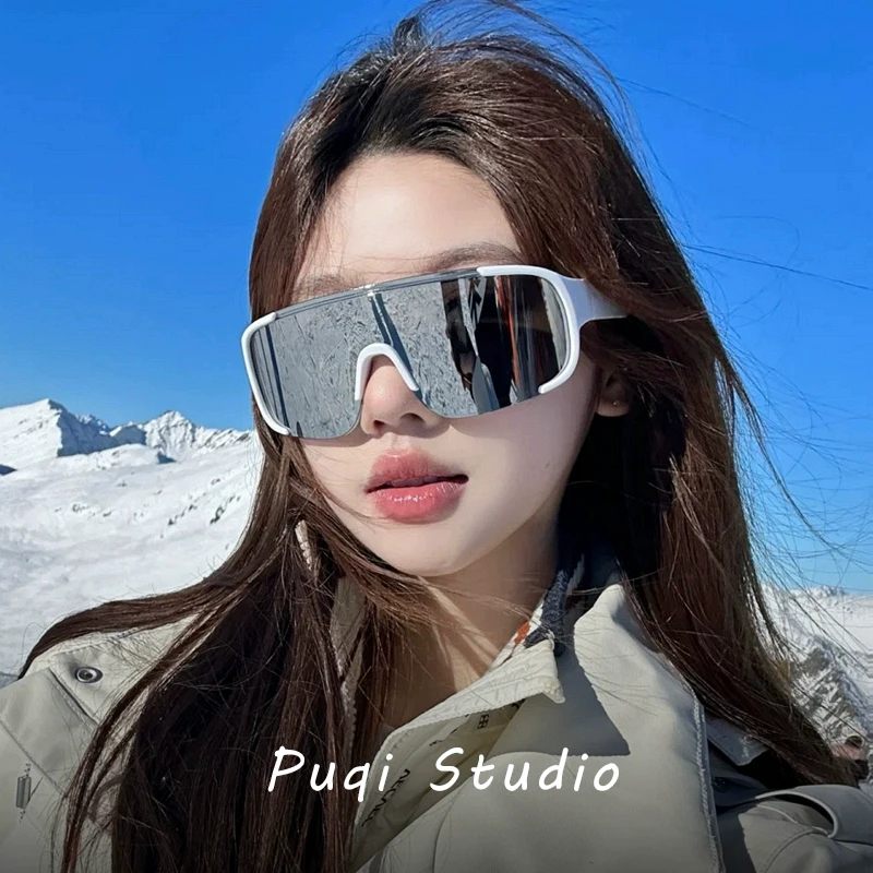 2024新款秋冬白色女生连体骑行镜反光水银色雪地滑雪镜圆脸墨镜男