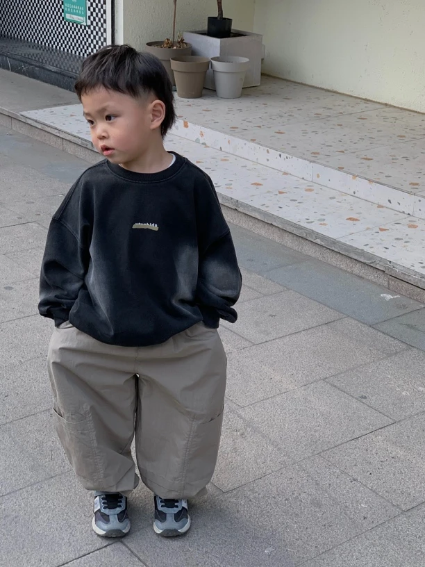 慢慢 休闲中性长袖宽松圆领卫衣(不可退）