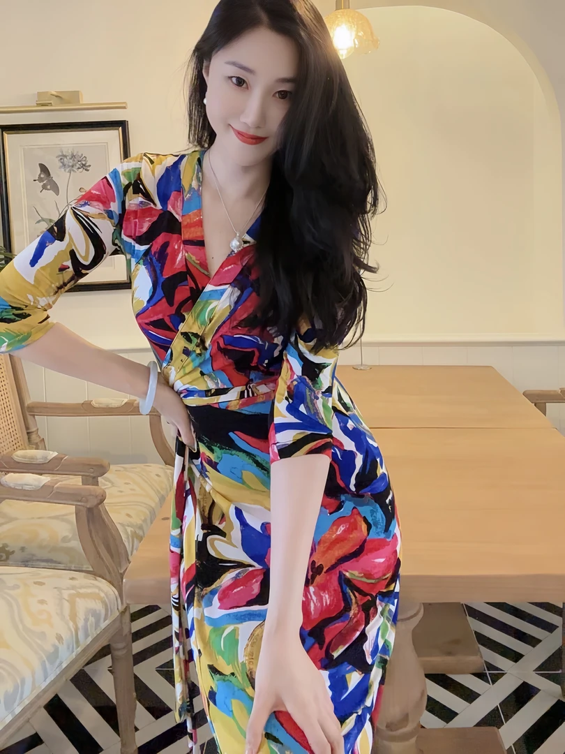 法式油画 裹身裙一片式V领时尚气质修身印花连衣裙 海边度假长裙