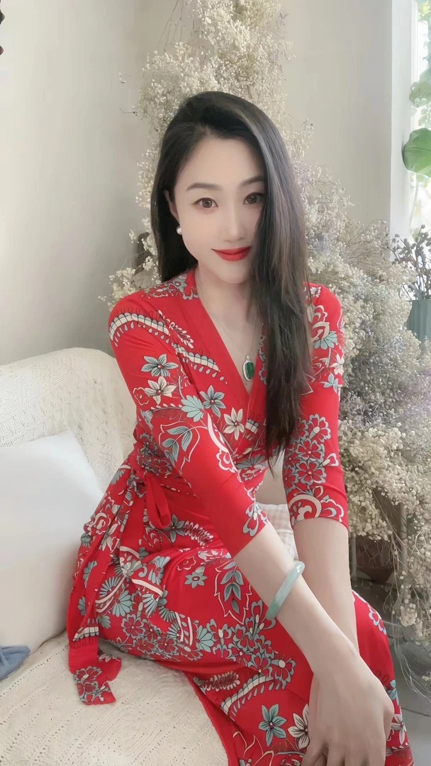 大红花 裹身裙一片式V领时尚气质修身连衣裙茶歇裙 海边度假长裙