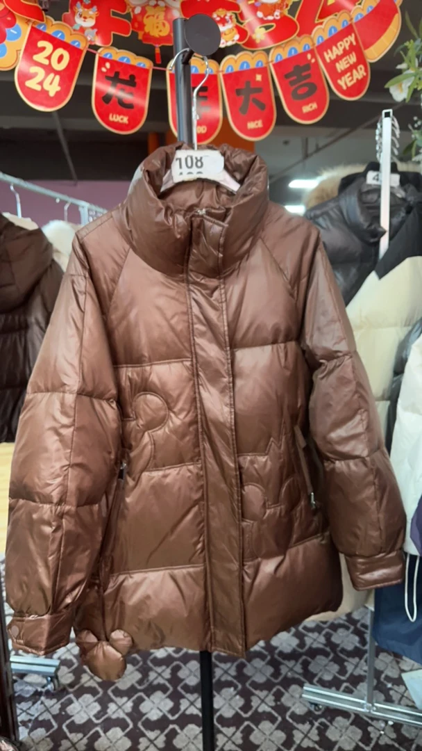 108冬季新款韩版时尚大方宽松保暖羽 绒服