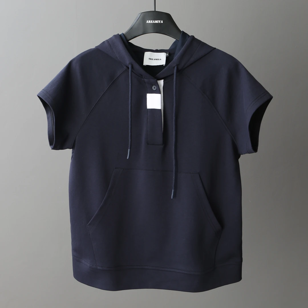 【鑫燃KiKI】极简运动风减龄连帽卫衣短袖AMY444