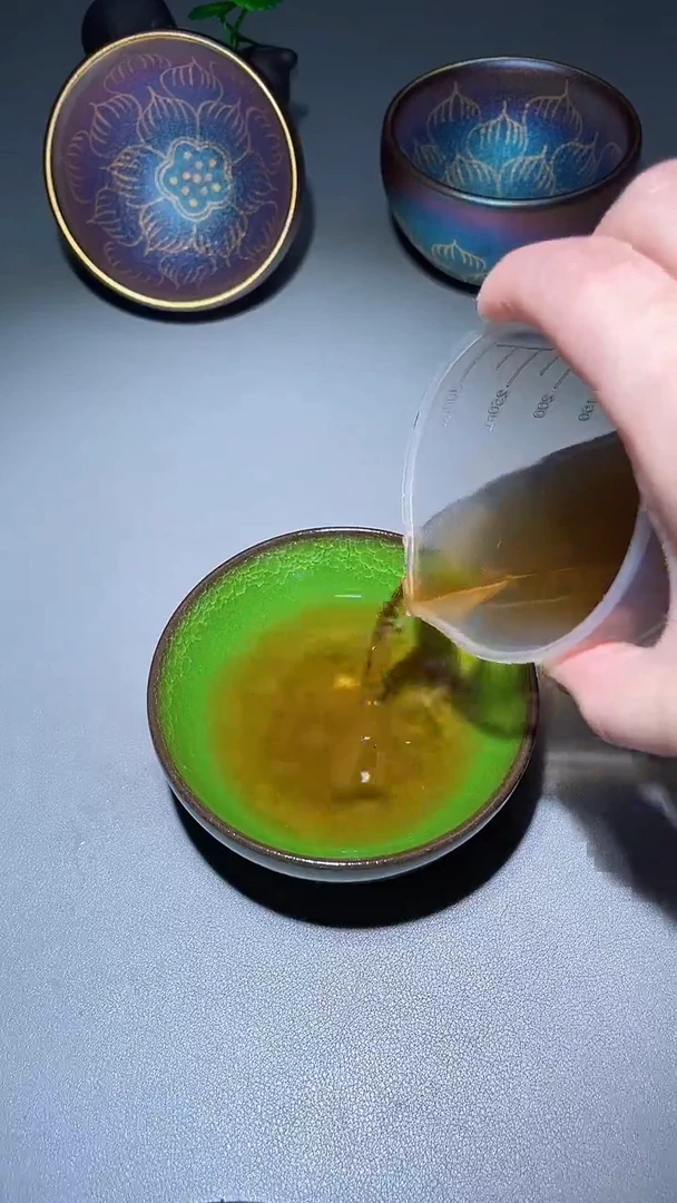 【闪购商品】瓷茶盏绿冰1