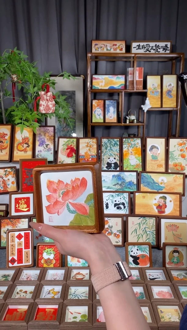 【闪购商品】绘画瑞莲 花梨12