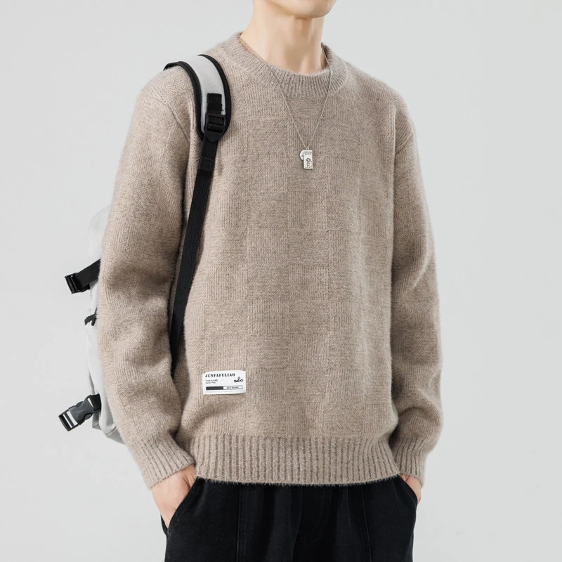 2024秋冬季男士时尚纯色厚款毛衣青年宽松百搭圆领舒适针织衫M556