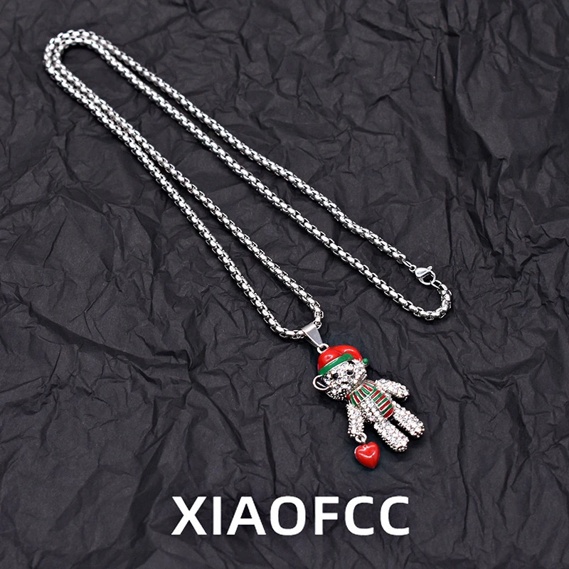 钛钢仿珍珠项链 满钻圣诞红帽小熊毛衣卫衣链嘻哈挂件【255】