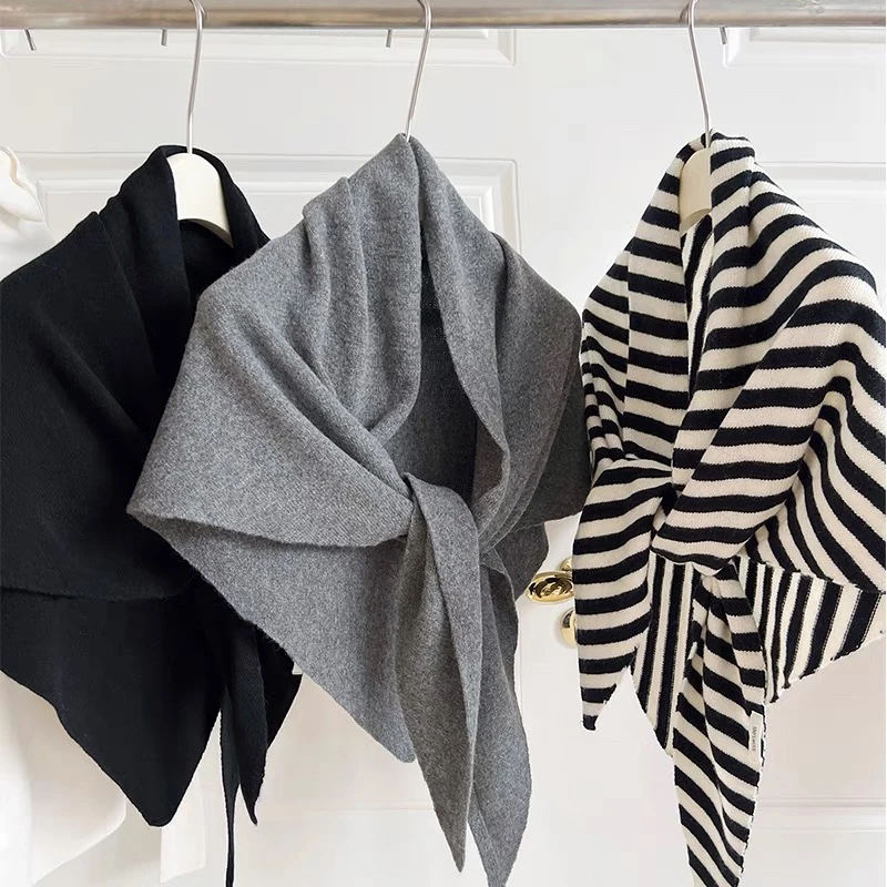 澳洲纯羊毛围巾女冬季条纹百搭纯色安哥拉红羊绒披肩大三角巾围脖