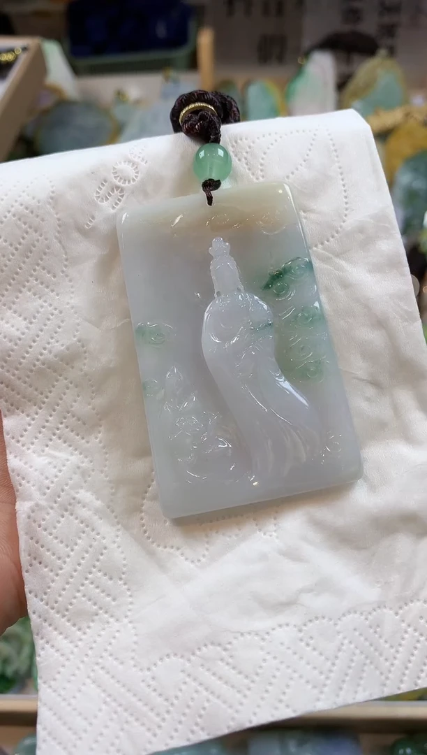 【闪购商品】翡翠颈饰未镶嵌翡翠