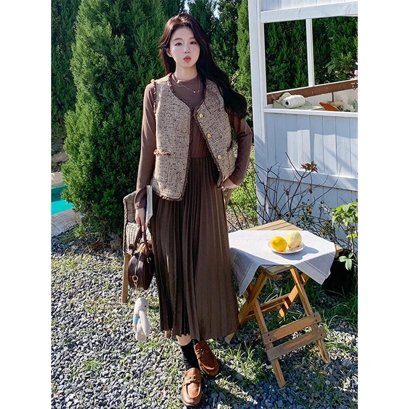 入秋小香风连衣裙套装2024新款气质马甲百褶裙两件套女款气质服装