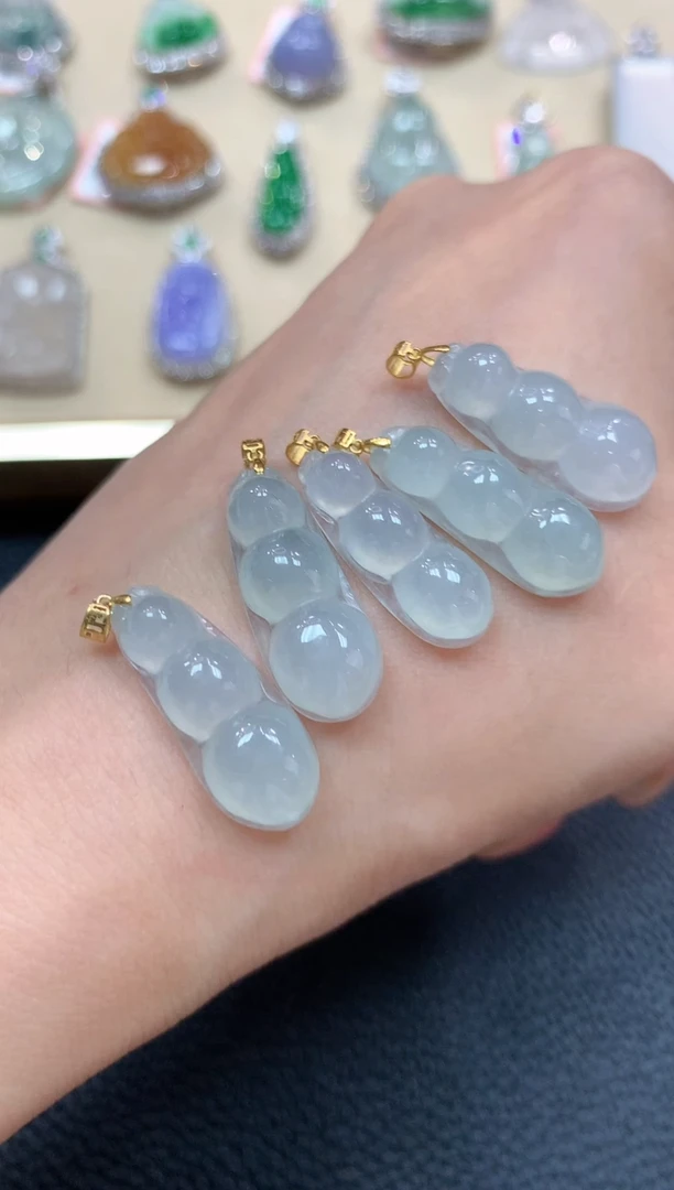 【闪购商品】翡翠吊坠18K金镶嵌a2多样性一件发货