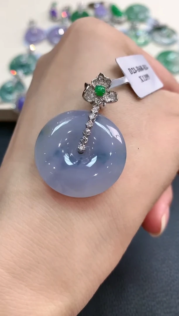 【闪购商品】翡翠吊坠(不含链)18K金镶嵌b59有色差