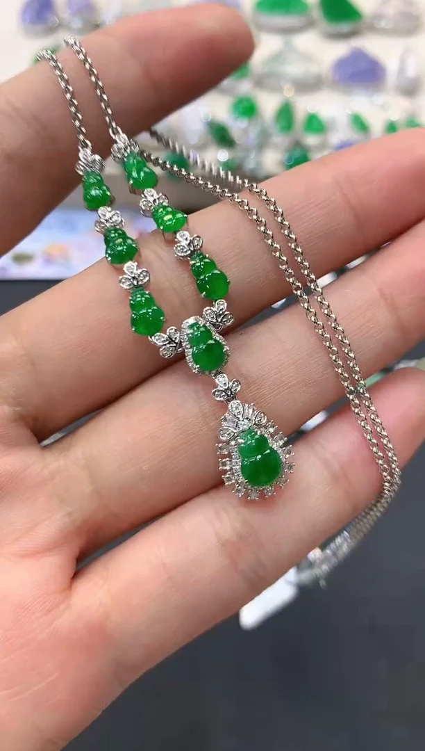 【闪购商品】翡翠套链18K金镶嵌b66多样性一件发货