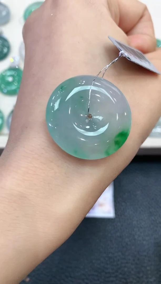【闪购商品】翡翠吊坠(不含链)未镶嵌B94多样性一件发货