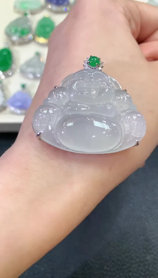 【闪购商品】翡翠吊坠(不含链)18K金镶嵌B139