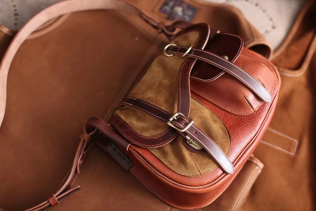 大容量斜挎包单肩包 头层牛皮