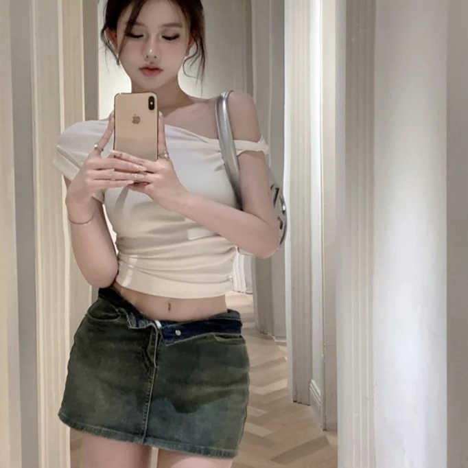 夏季纯欲t恤女不规则斜肩设计橡筋抽褶上衣牛仔辣妹半身裙两件套