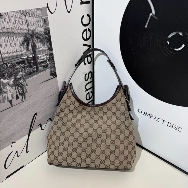 95新 GUCCI/古驰 QH738/单肩包