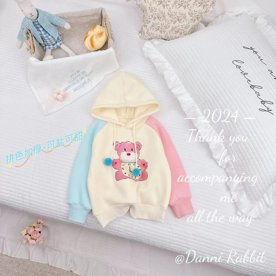 2024冬季可爱清新甜美加绒撞色儿童卡通小熊卫衣 D-Z298