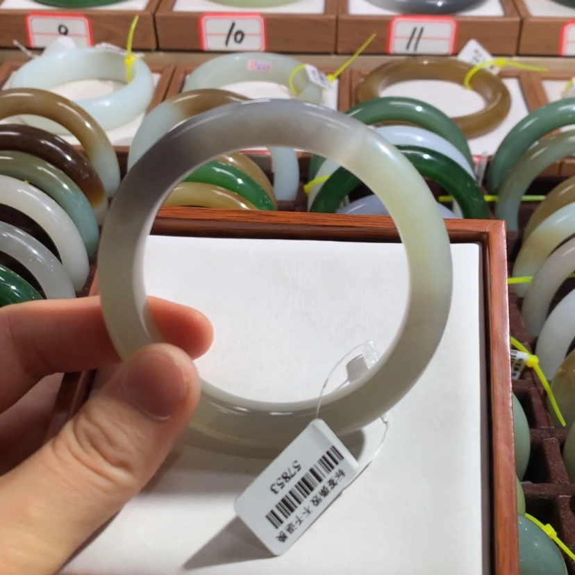 【闪购商品】和田玉手镯未镶嵌