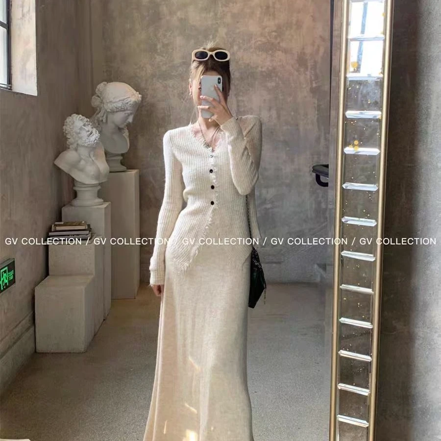 慵懒风秋季新款上新气质小众百搭毛边上衣加显瘦松腰半身裙套装