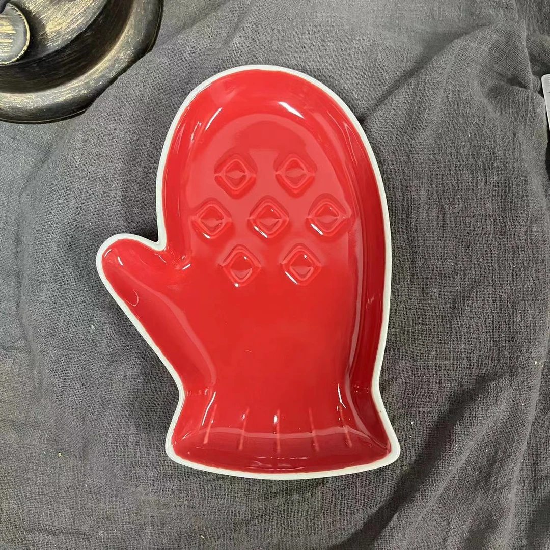 陶瓷釉下彩圣诞红手套甜品盘 直径19CM 辣1556