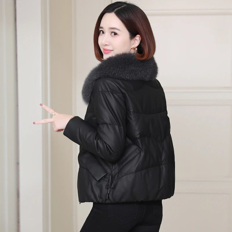 皮棉服女短款修身2025冬季新款宽松小个子狐狸毛领海宁皮衣外套女