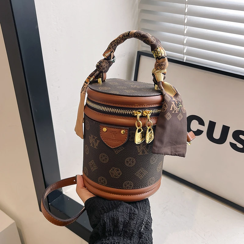 圆筒水桶包女款2025新款爆款时尚复古女士手提包圆柱形单肩斜挎包