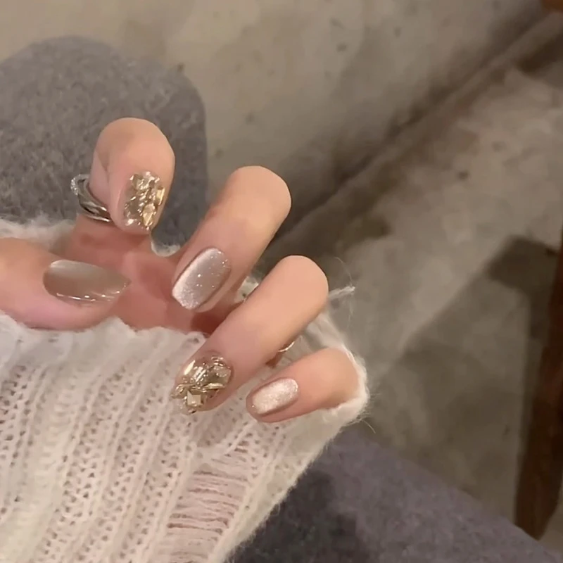 【短T】W050  显白香槟猫眼气质穿戴甲ins奶茶色