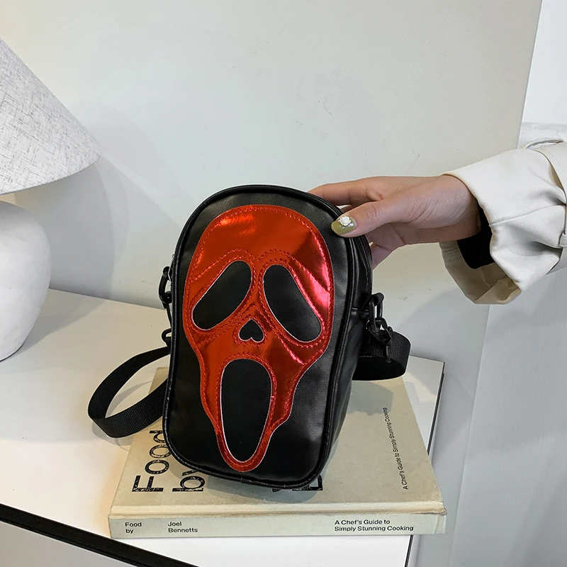 个性小众搞怪百搭幽灵斜挎包韩版手机包休闲单肩小包网红黑色洋气