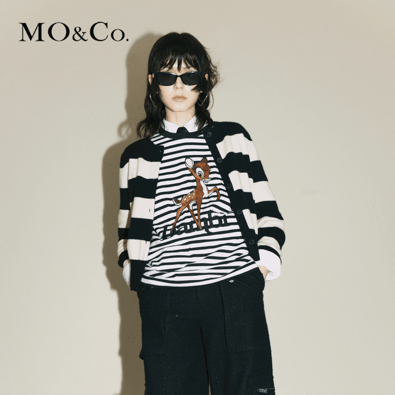 MOCO冬小鹿斑比联名系列印花条纹宽松长袖T恤MBC4TEET05