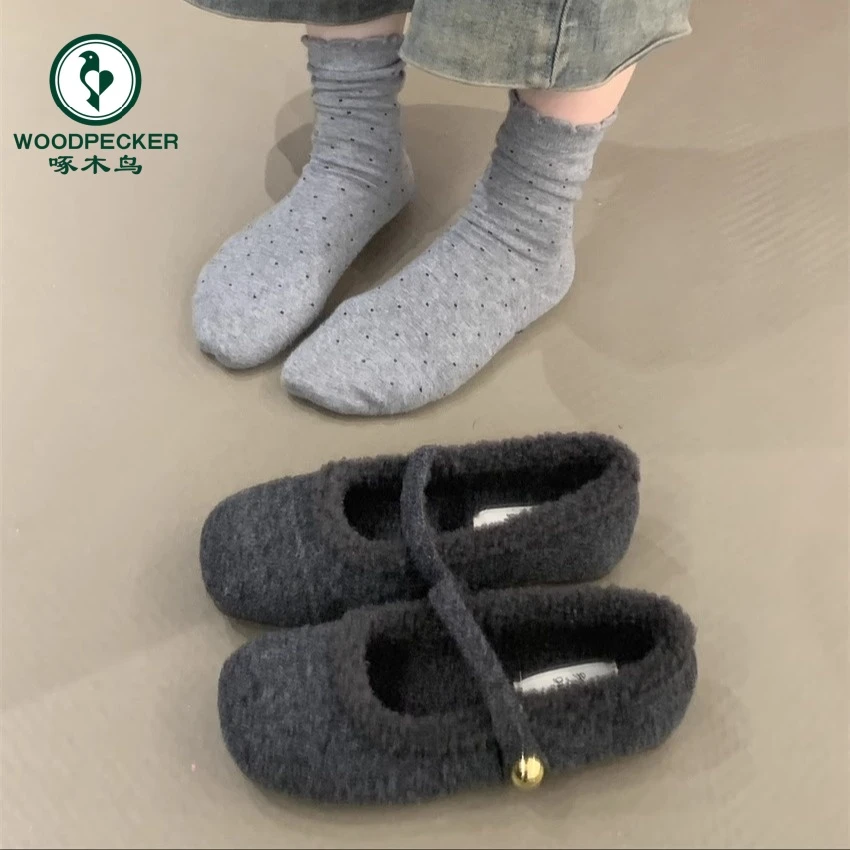 啄木鸟高级感洋气毛毛鞋女外穿2025新款秋冬法式平底玛丽珍单鞋